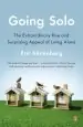 Audiobook Going Solo: The Extraordinary Rise and Surprising Appeal of Living Alone author Eric Klinenberg